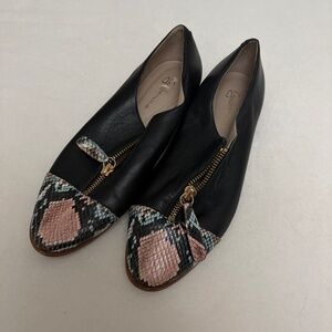 Guilhermina Italian Leather Zip flats
